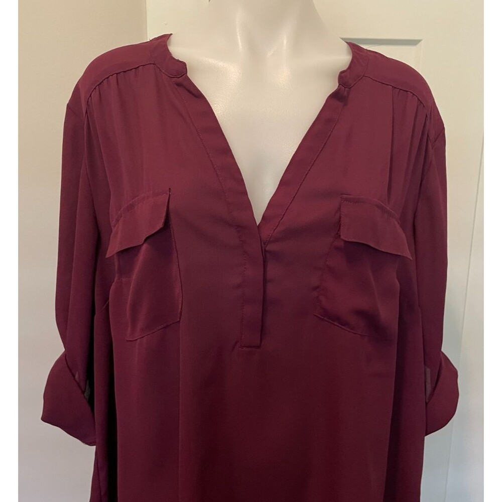 TORRID Womens TOP 3/4 Tab Sleeve PURPLE w/ Pockets Size 2 (2X 18/20) - Picture 2 of 5